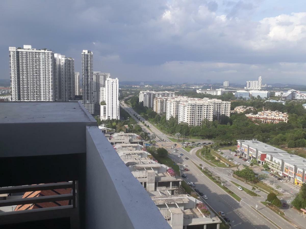 Mufasa Suites At Tamarind Suites With Wifi Netflix Coway Level 8 Cyberjaya Eksteriør bilde