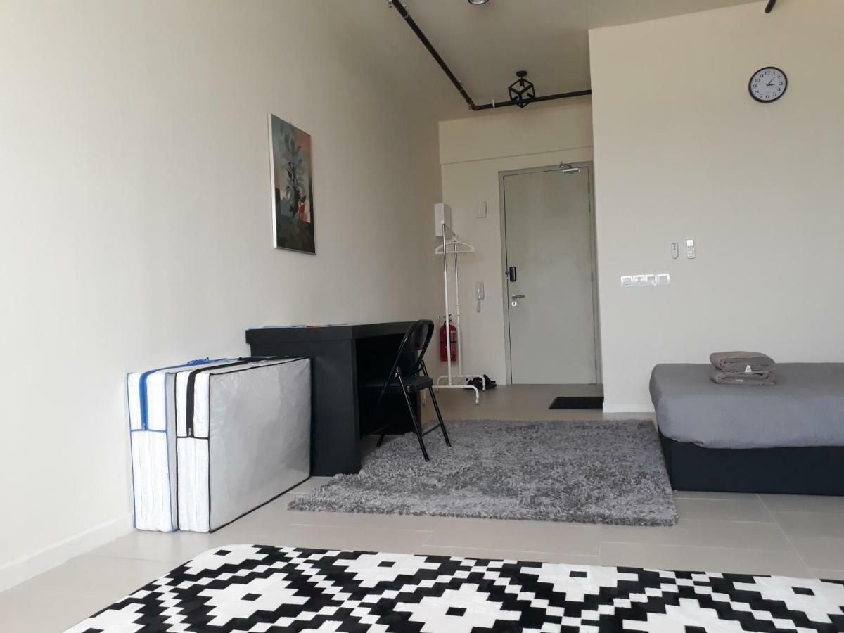 Mufasa Suites At Tamarind Suites With Wifi Netflix Coway Level 8 Cyberjaya Eksteriør bilde